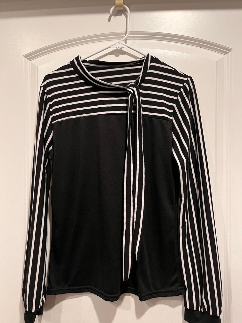 Black & White Striped Tie-Neck Long Sleeve Top